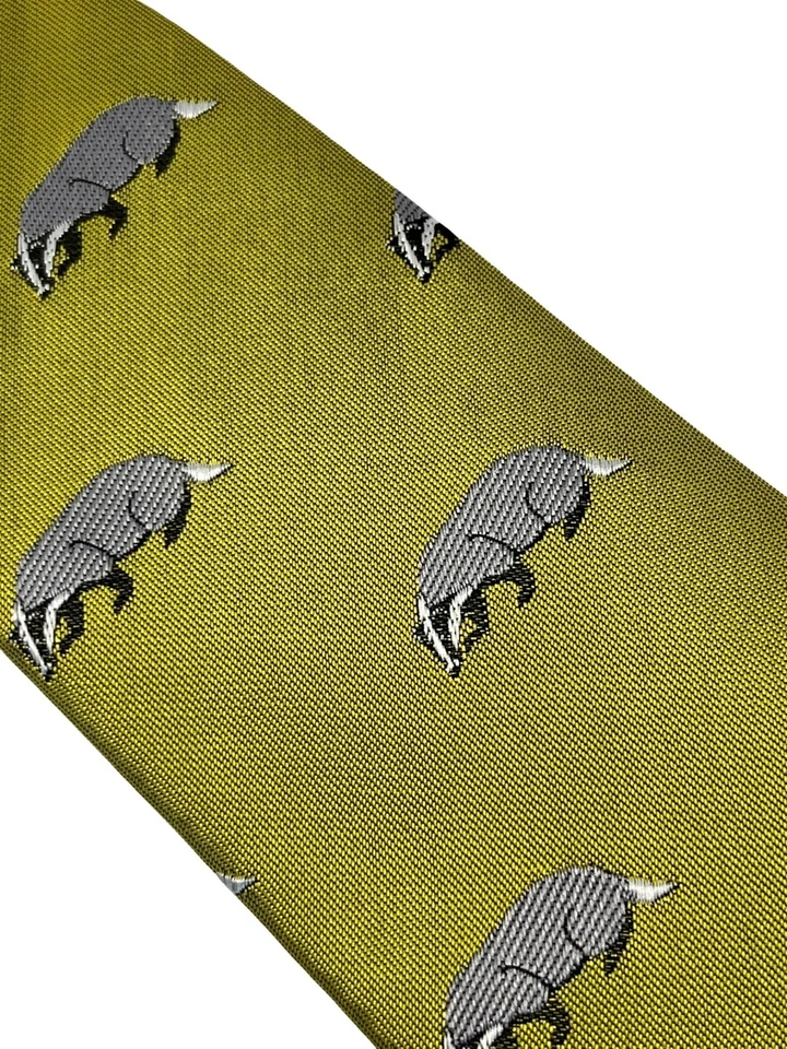 mens tie yellow gold with Hufflepuff badger Harry Potter by Frederick Thomas - Image 4 of 4