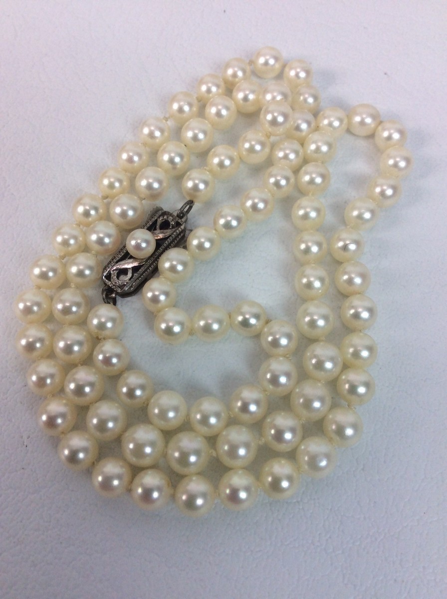 Beautiful Vtg Mikimoto Sterling Silver 925 Clasp Pearl Necklace 20