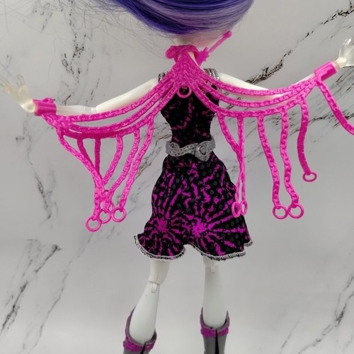 Monster High Power Ghouls Spectra Vondergeist Polterghoul Doll - Picture 4 of 14