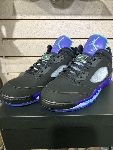 jordan grape golf shoes