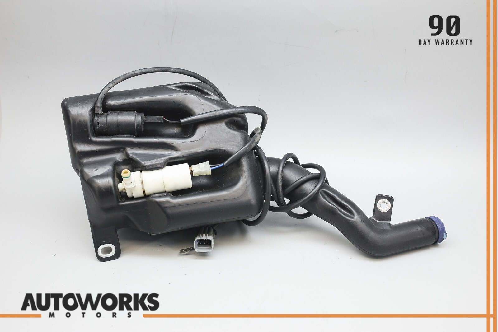 03-08 Maserati Quattroporte M139 Headlight Windshield Washer Bottle Tank OEM