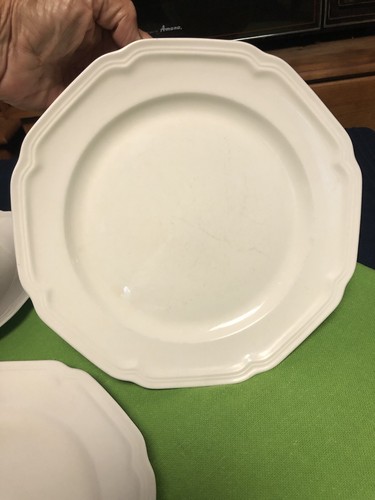 Mikasa Ultima Plus Dinner Plates Hk 400 Set Of 3 Antique White 10.50” - Picture 4 of 10