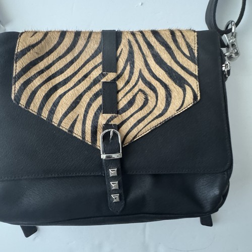 Gun Totin Mama Clutch zum verdeckten Tragen schwarz Leder verstellbarer Riemen - Bild 3 von 17