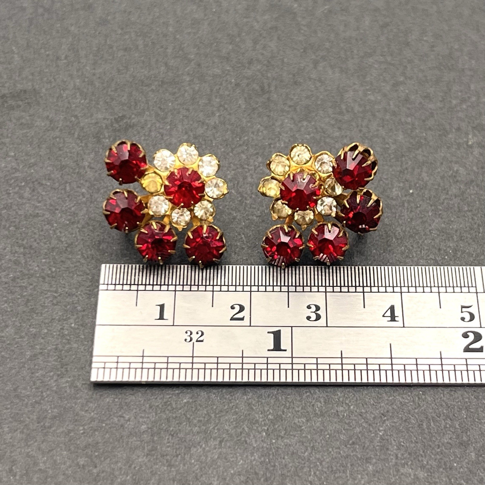 Antique Ruby Rhinestone Cluster Earrings - Screwb… - image 6
