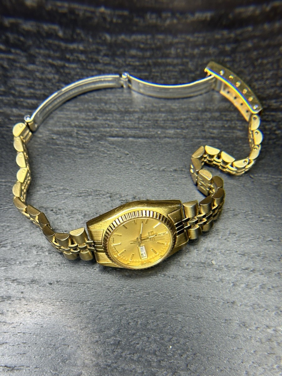 Vintage Seiko Women's Presidential Style Gold Tone Watch 7N83-0041