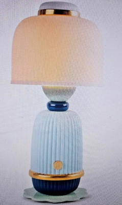 Lladró Kokeshi Lamp   Blue | Cordless Porcelain Lamp SKU: 01024478