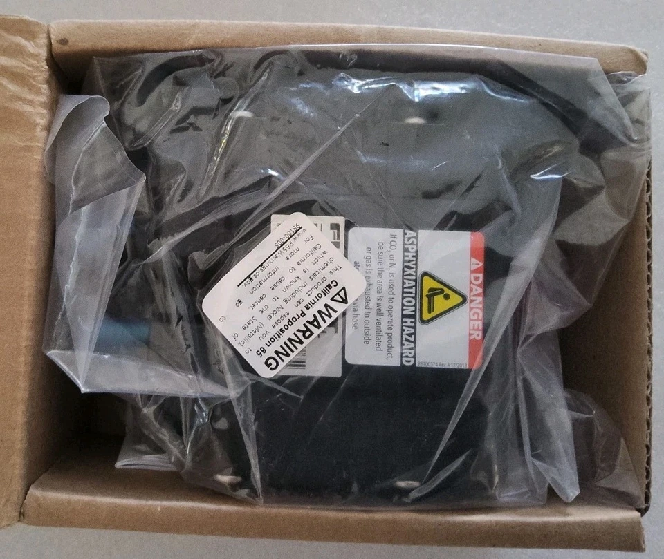 Flojet G573215z Double Diaphragm Pump, Polypropylene, Air Operated, Viton - Image 2 of 4