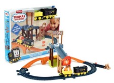 Thomas Friends Motorized Diesel's Lift Load Construction Set New in Box