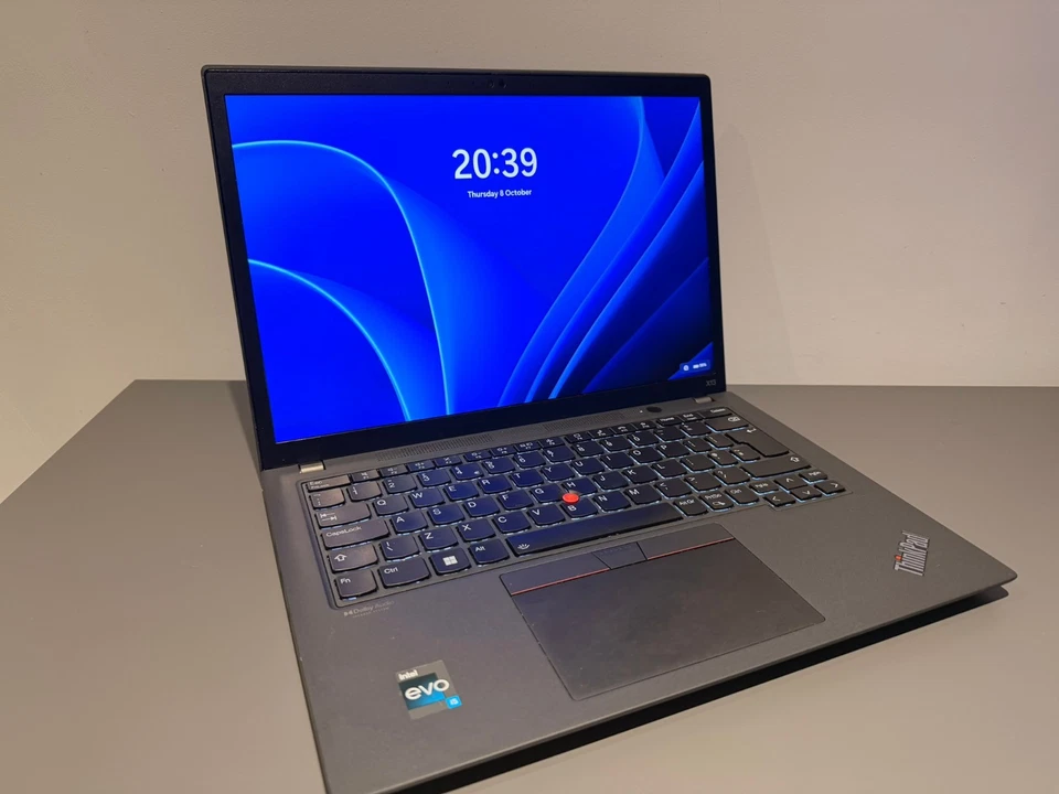 Lenovo ThinkPad X13 · i5-1235U · 8GB · 256GB, photo 2 of 5