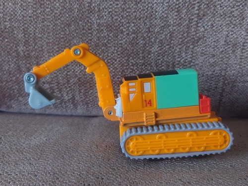 Thomas & Friends Oliver Crane Take n Play Die Cast Train Engine 2015 - Picture 2 of 7