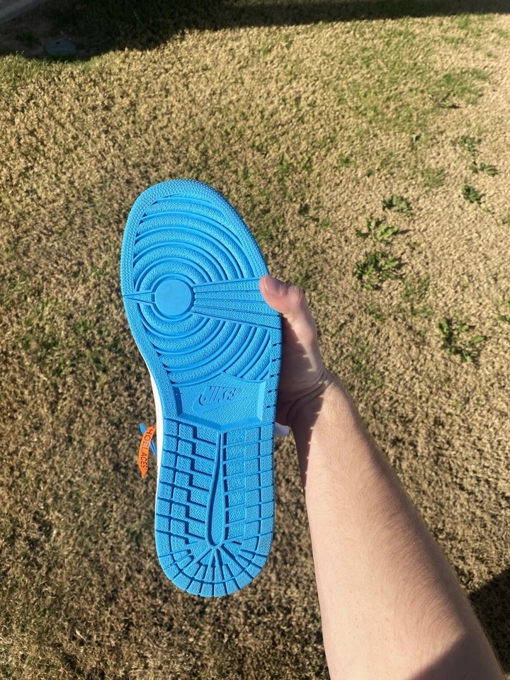 Talla 11 - Jordan 1 Retro Alto OG Muestra Promo x Off-White UNC 2018 Foto 3 de 4