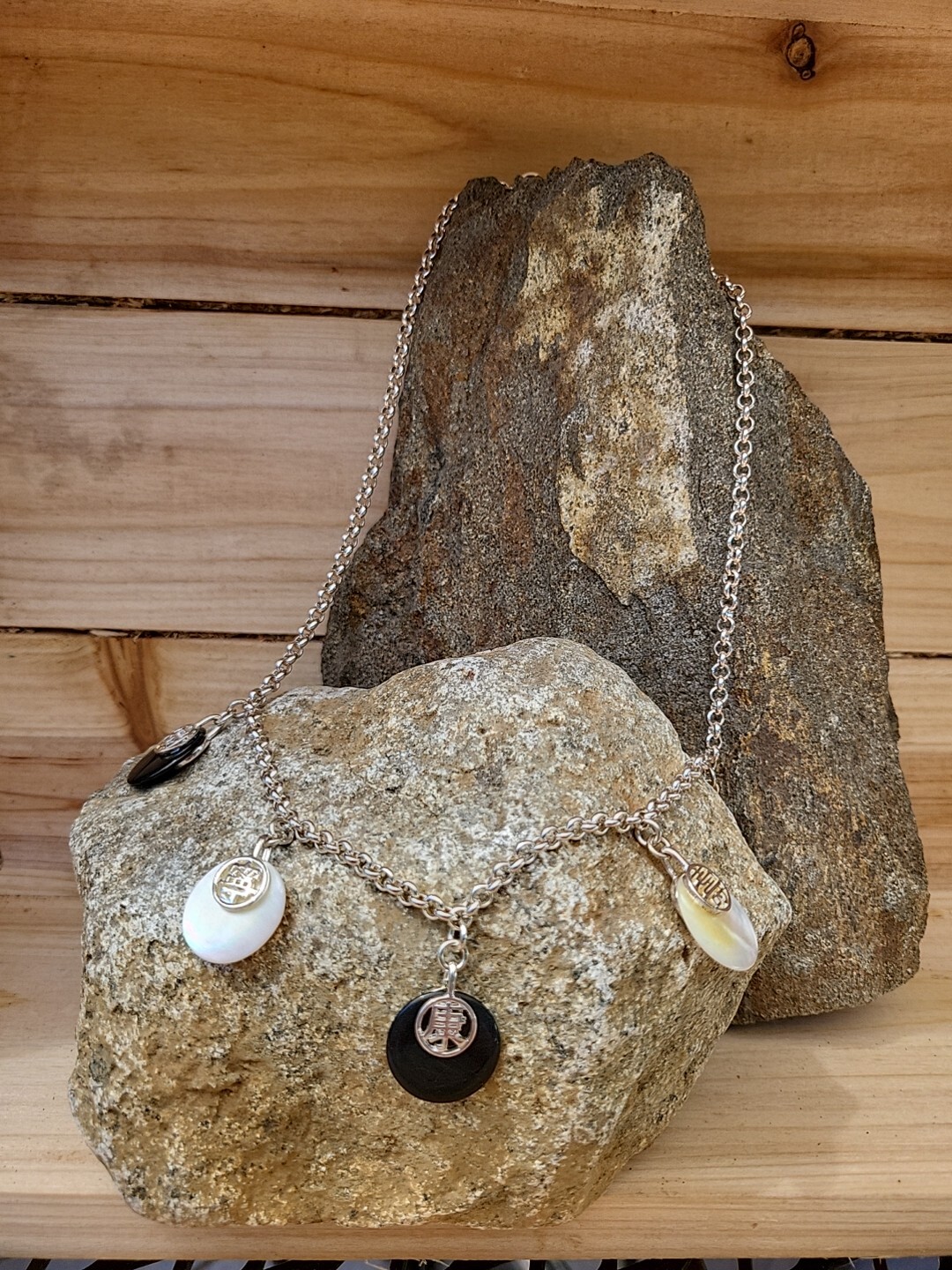 Picture 1 of 6