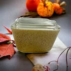 VTG Pyrex 501-B Homestead Refrigerator Dish w/ Ribbed Lid, Speckled Beige 12 oz.