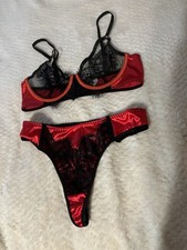 VTG Beautiful Red Satin Bra And Satin Panties Set Size L