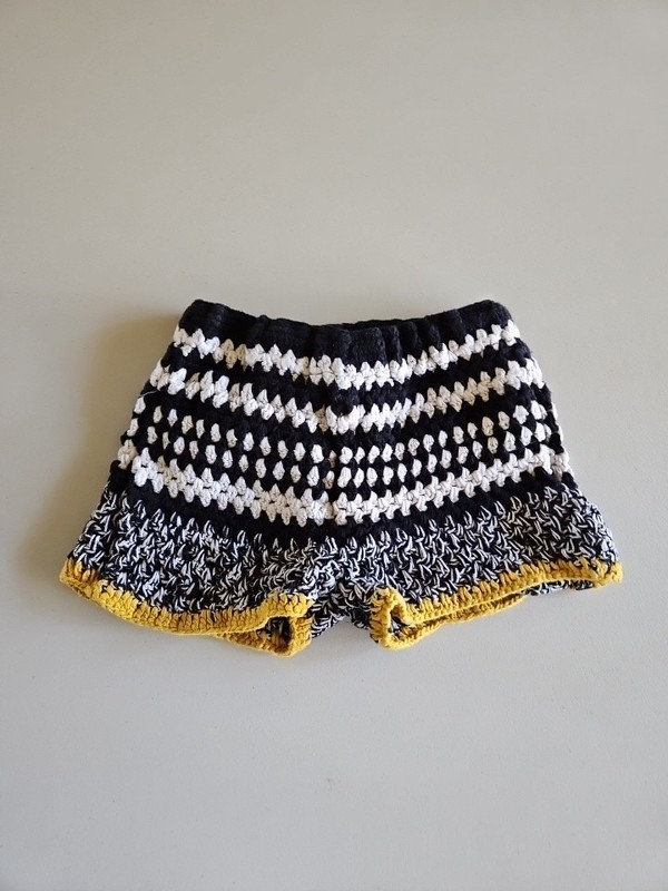 ZARA Girls  Crochet Shorts Size 8