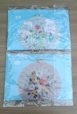 2 Stickerei Blumenmuster Starter Kits bedruckter Stoff ohne Faden oder Reifen