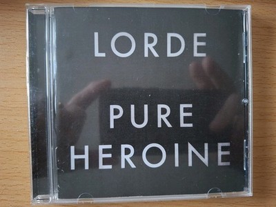 Lorde '' Pure Heroin '' Top  