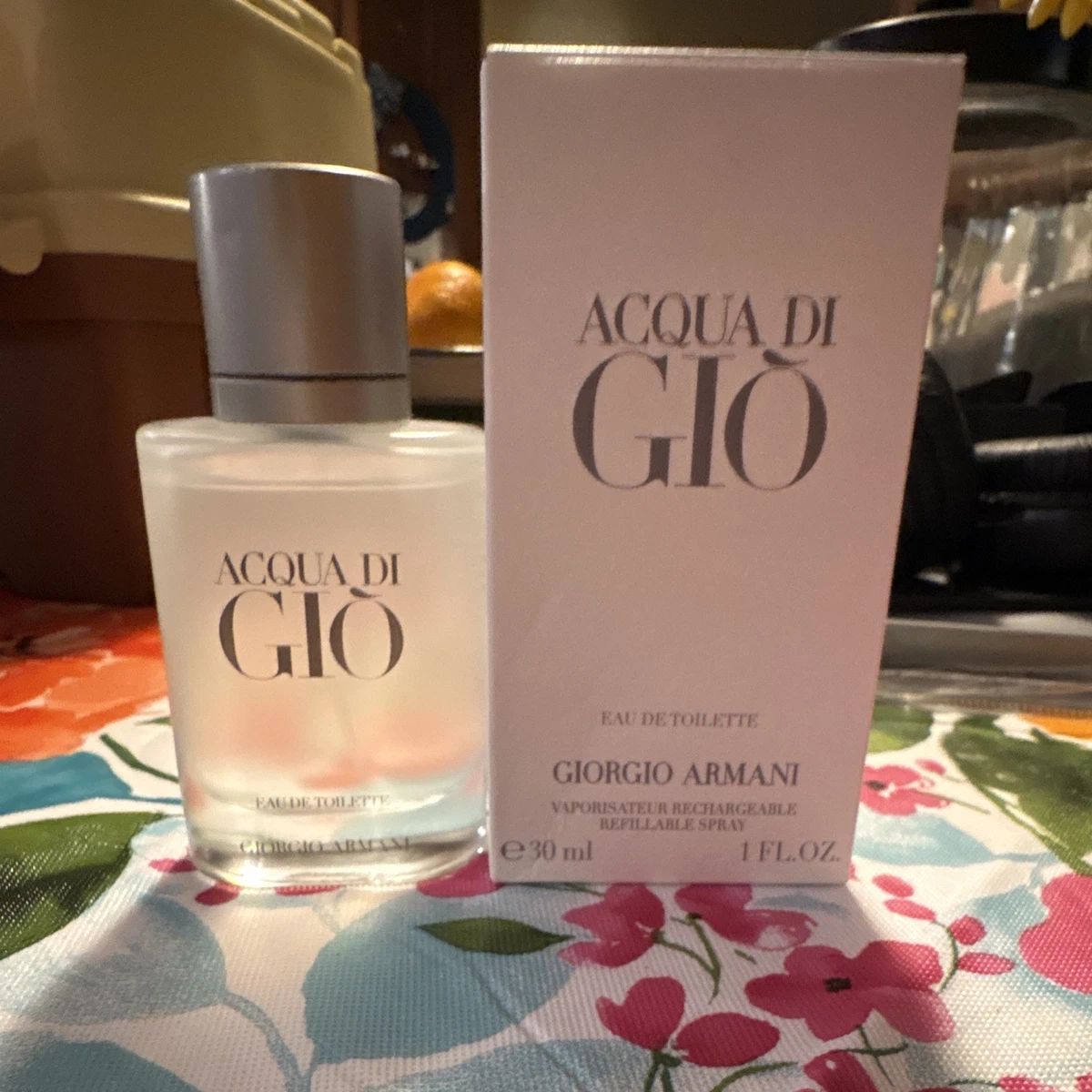 Giorgio Armani Acqua Di Gio Eau de Toilette Spray for Men for sale