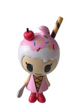 Tokidoki Donutella and Her Sweet Friends Series Amarena Blind Box Figure