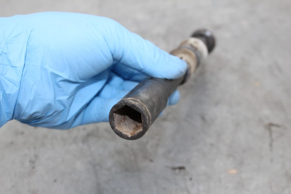 Yamaha YZ250F 2001 2002 OEM eje delantero pivote perno eje tuerca espaciadores Foto 4 de 4