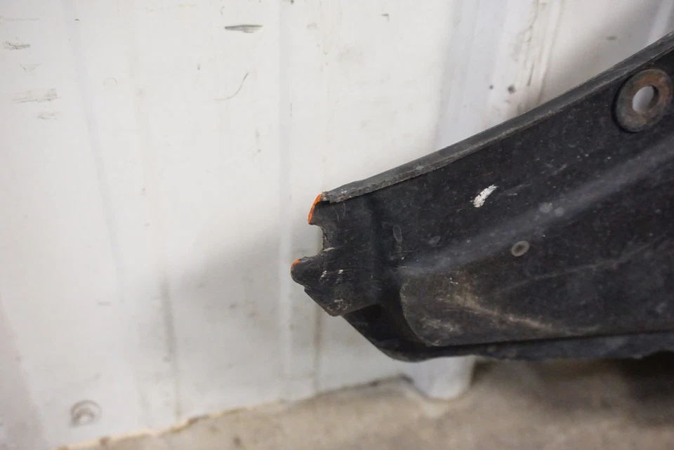 13-16 奥迪 ALLROAD 发动机滴水盘防溅罩 8K9863821C — 第 4/4 张图片