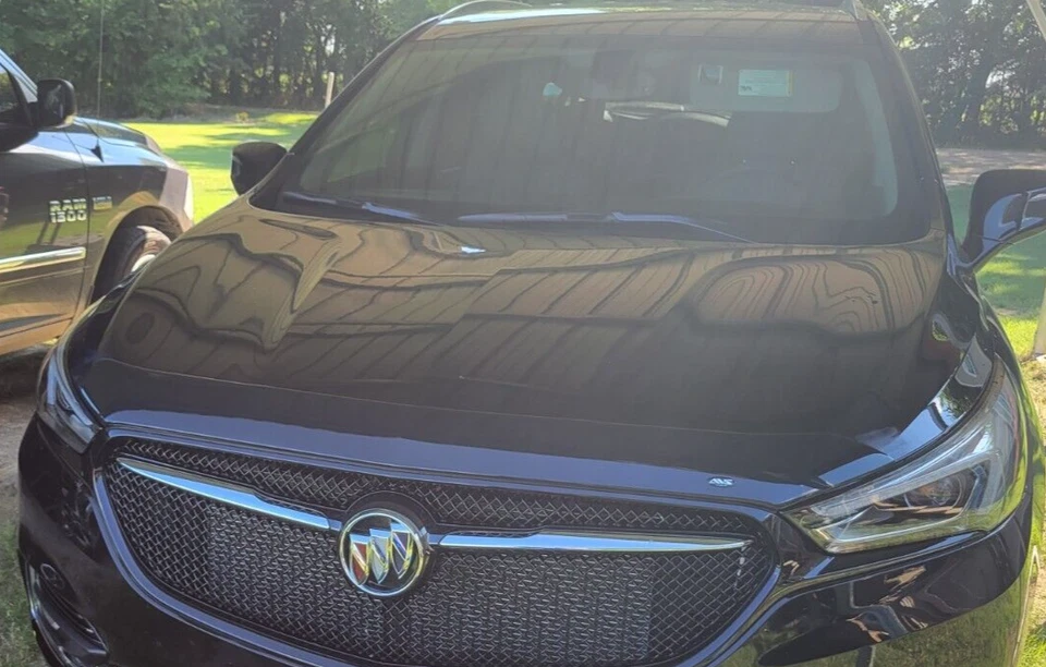 Protector de capucha Husky AeroSkin deflector protector contra insectos para Buick Enclave 2018-2021 Foto 3 de 3