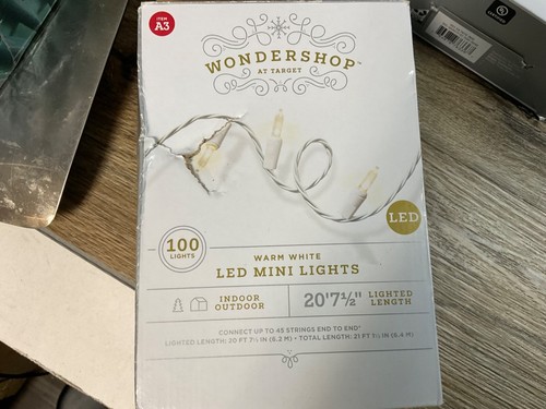 SALE new 7 boxes Wondershop LED CHRISTMAS LIGHTS 860 total lights icicle (300) - Picture 4 of 9