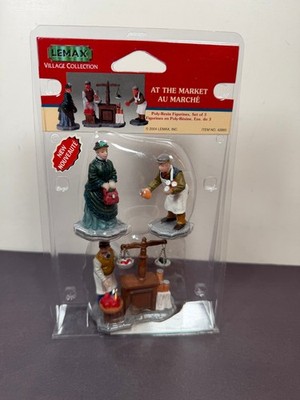 Lemax Village AT THE MARKET Poly Resin Figurine Figure Set 2004 42865