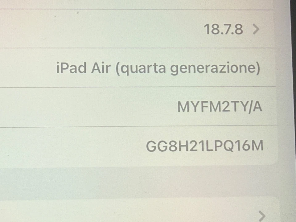 Apple iPad Air (4th generation) · 64GB · Wi-Fi, foto 3 di 3
