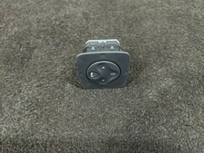 RENAULT SCENIC MK3 X95 PH2 WING MIRROR CONTROL SWITCH 283950001R