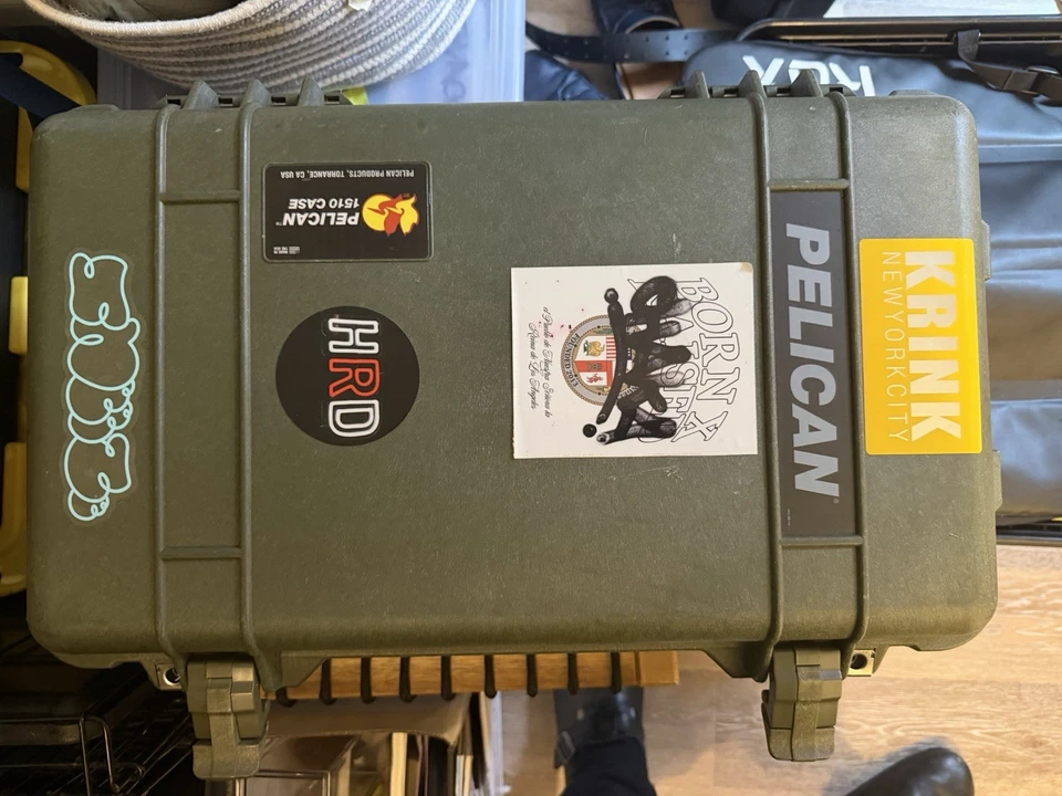 🔥 Pelican 1510 Carry-On Case – Army Green – with Padded Yellow Divider Insert - Image 3 of 4