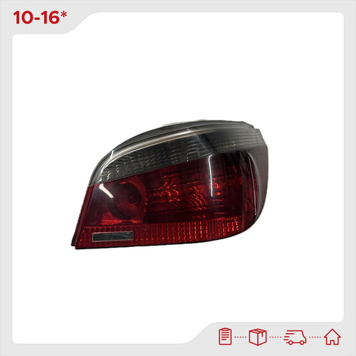 BMW 5 Series Hinteres äußeres Rücklicht Rechts 2007 Saloon 4/5dr 7165738 (04-10)