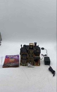 Lemax Halloween Spooky Town Porcelain Haunted Lighted House With Adapter