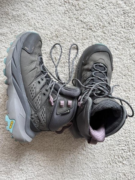 Damen Hoka Stiefel Grau Nubuk 37,5