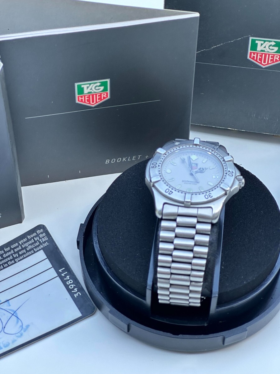 TAG Heuer 2000 Professional 200m Quartz Men's Dive Watch WE1111-R