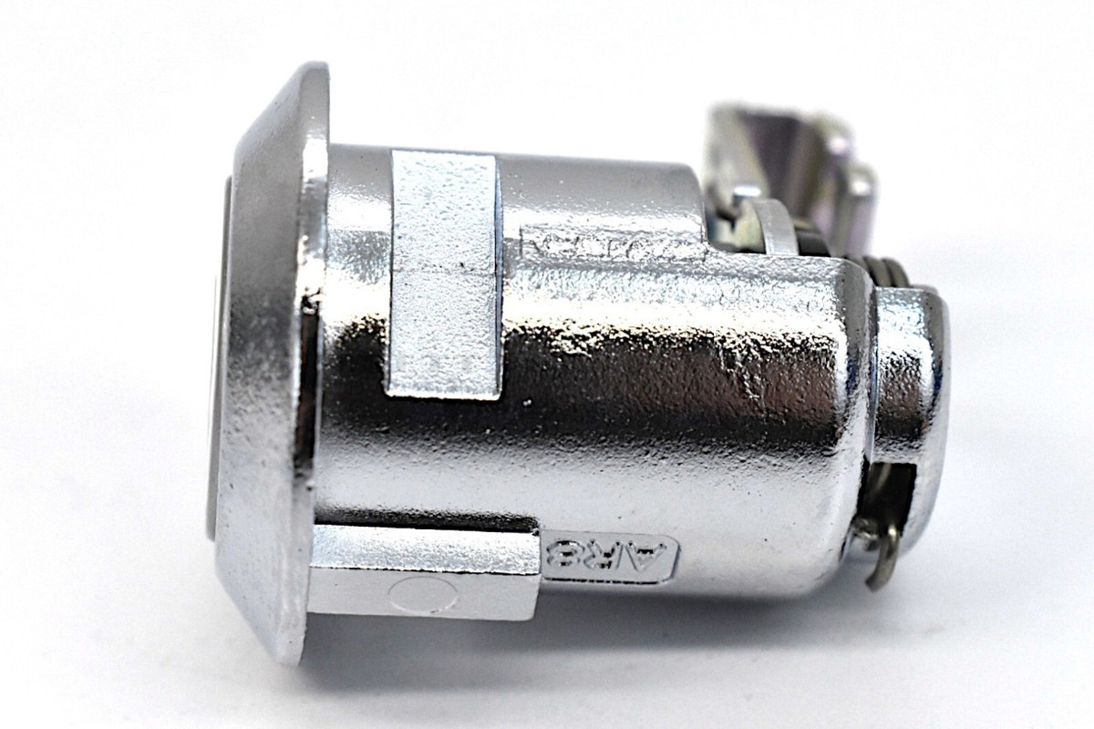 Ignition Switch Lock Set GSXS1000 16-17 OEM Suzuki Gas Cap Helmet
