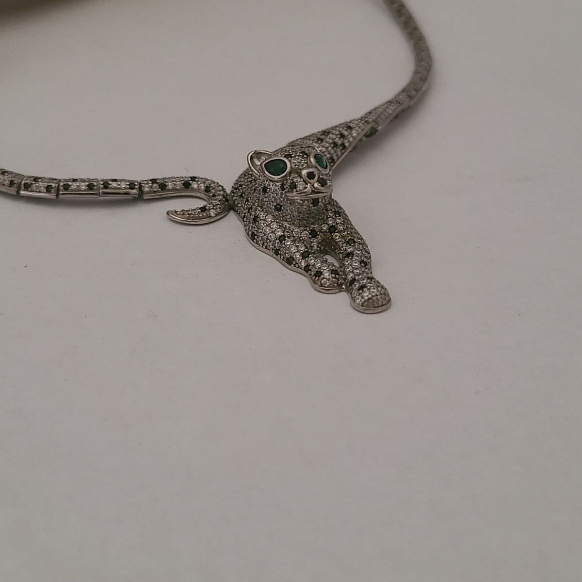 RACHEL ZOE STERLING SILVER BLACK WHITE STONES JAGUAR NECKLACE 18IN 