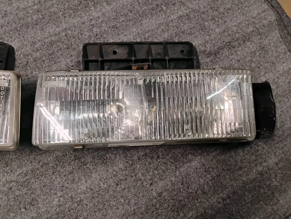 Оригинальная фара и кронштейн для крепления фары водителя/пассажира для Chevy Chevrolet Astro Van 1995-05 годов выпуска - Изображение 2 из 4