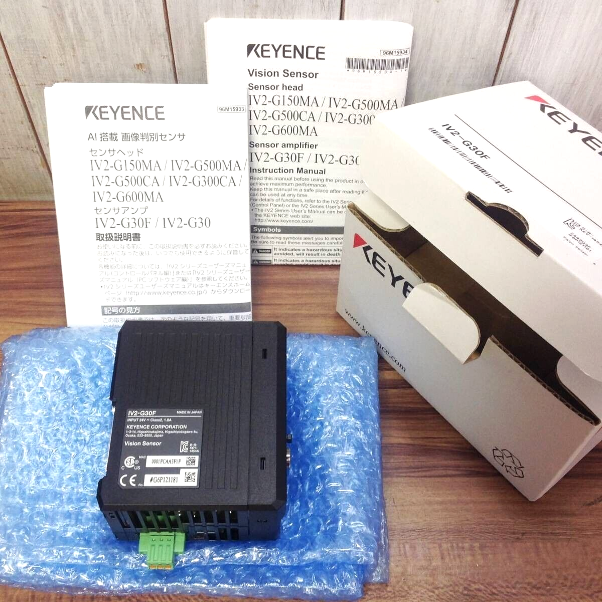 電源ユニット KEYENCE IV2-G30F New In Box KEYENCE IV2-G30F