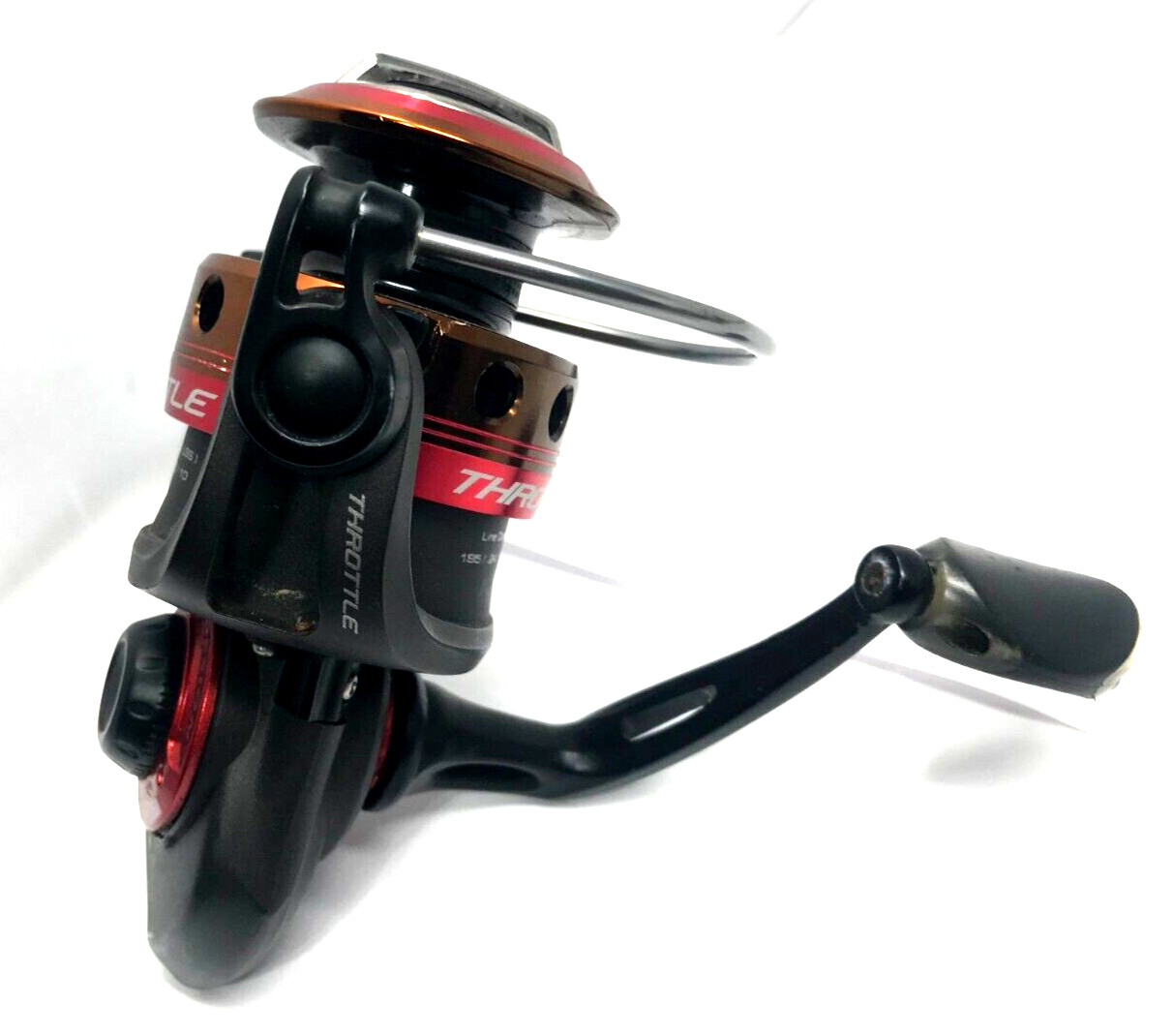 QUANTUM THROTTLE 30 FRESH/LITE SALT WATER SPINNING REEL