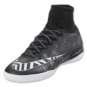 nike street football shoes