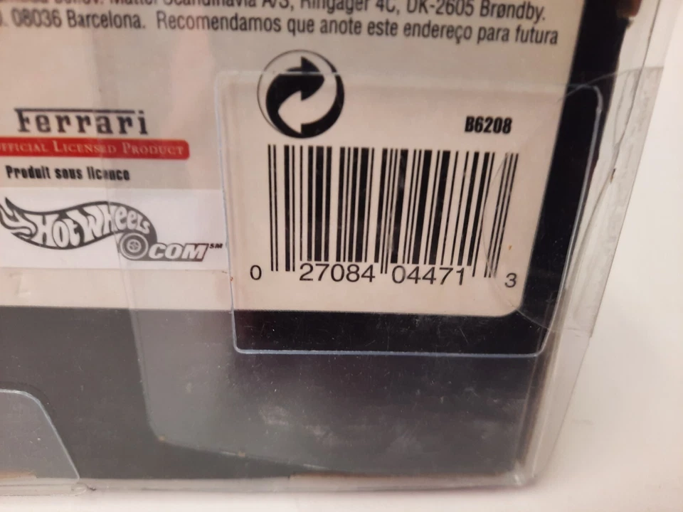 Hot Wheels Ferrari F2004 #1 Michael Schumacher World Champion 2004 1/24 B6208 - Immagine 3 di 3