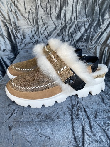 ugg fluff punk trainer
