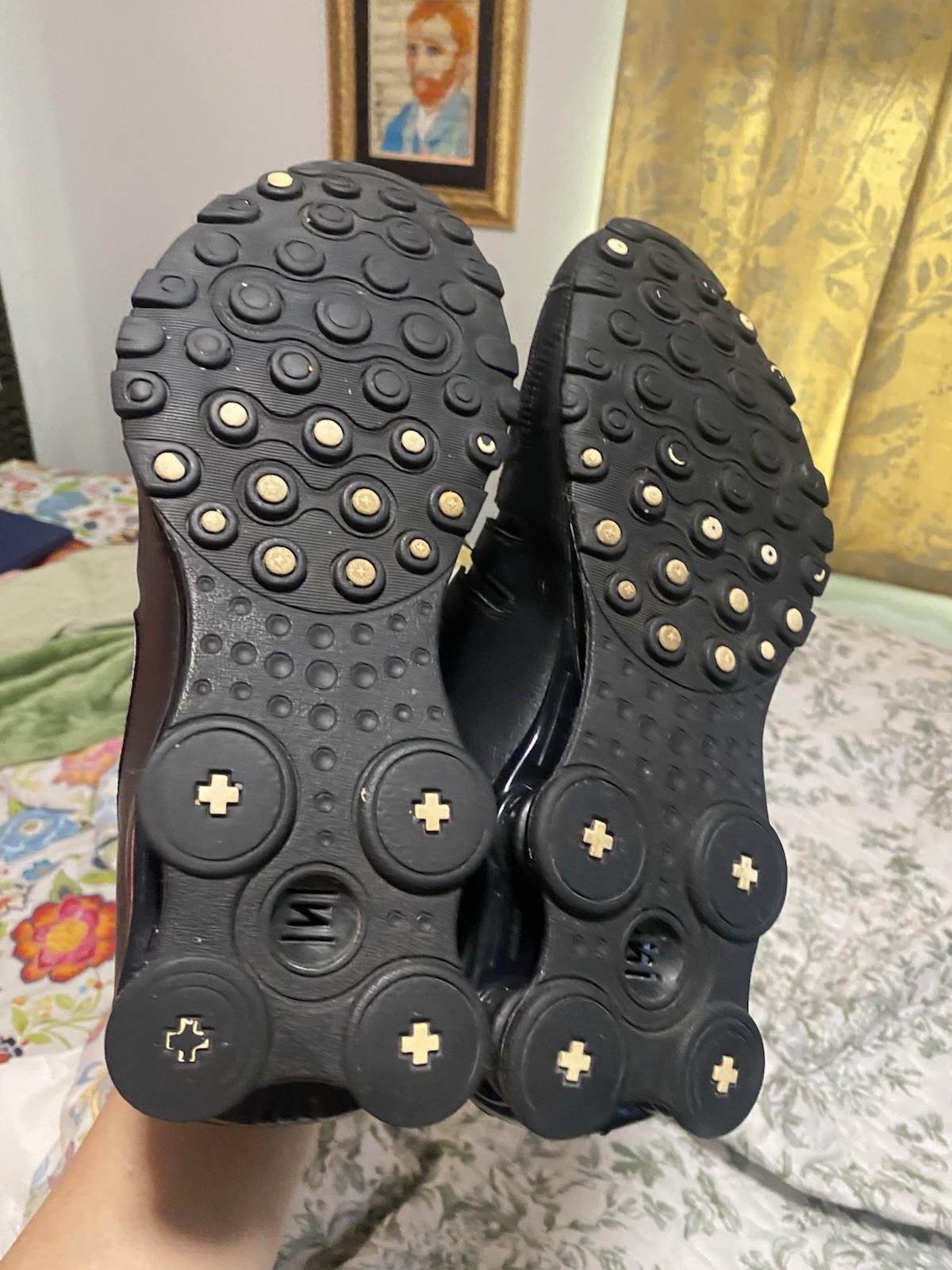 Nike Shox NZ Black Leather Men's Sneaker 501524-091 Cushioned Athletic Shoes thumbnail 6