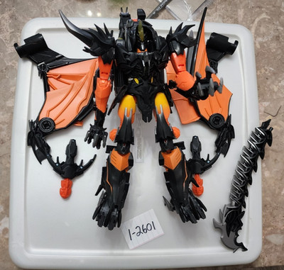 Transformers Prime Beast Hunters Ultimate Class Beast Fire Predaking - Complete