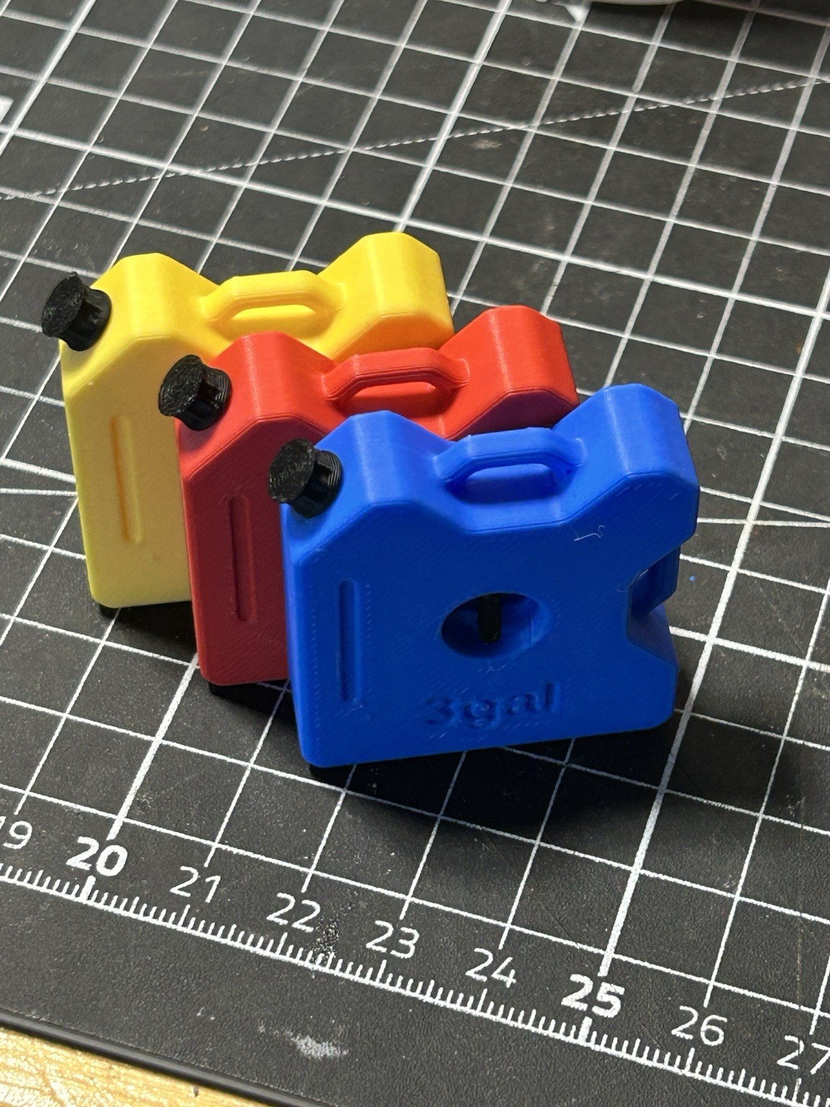 3 Cans RC 1/10 Scale Gas Pack 3 Gallon RED Blue Yellow 3D Pr