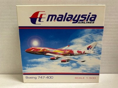 Schuco StarJet 1:500 Boeing 747-400 Malaysia Kuala Lumpur  5 Star
