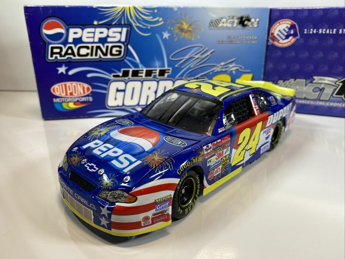 JEFF GORDON 2002 PEPSI DAYTONA DUPONT 1/24 ACTION DIECAST