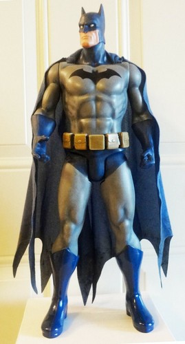 Modellino dipinto personalizzato Jakks Pacific Big Figs 19" Batman DC Comics Jim Lee Hush - Foto 2 di 9