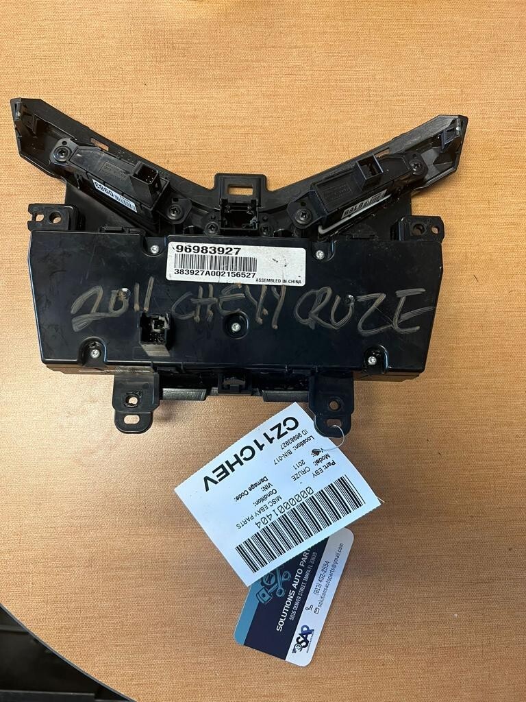 2011 CRUZE AC HEATER CLIMATE CONTROL 96983927 OEM HEV / B017. eBay
